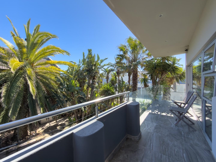 5 Bedroom Property for Sale in Sunset Beach Western Cape